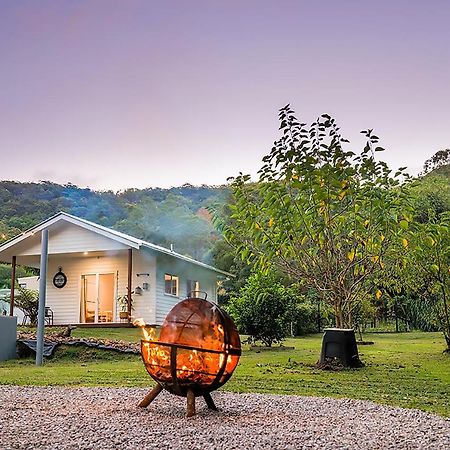 The Poolhaus Retreat - Peaceful Private Studio Valdora Exterior foto